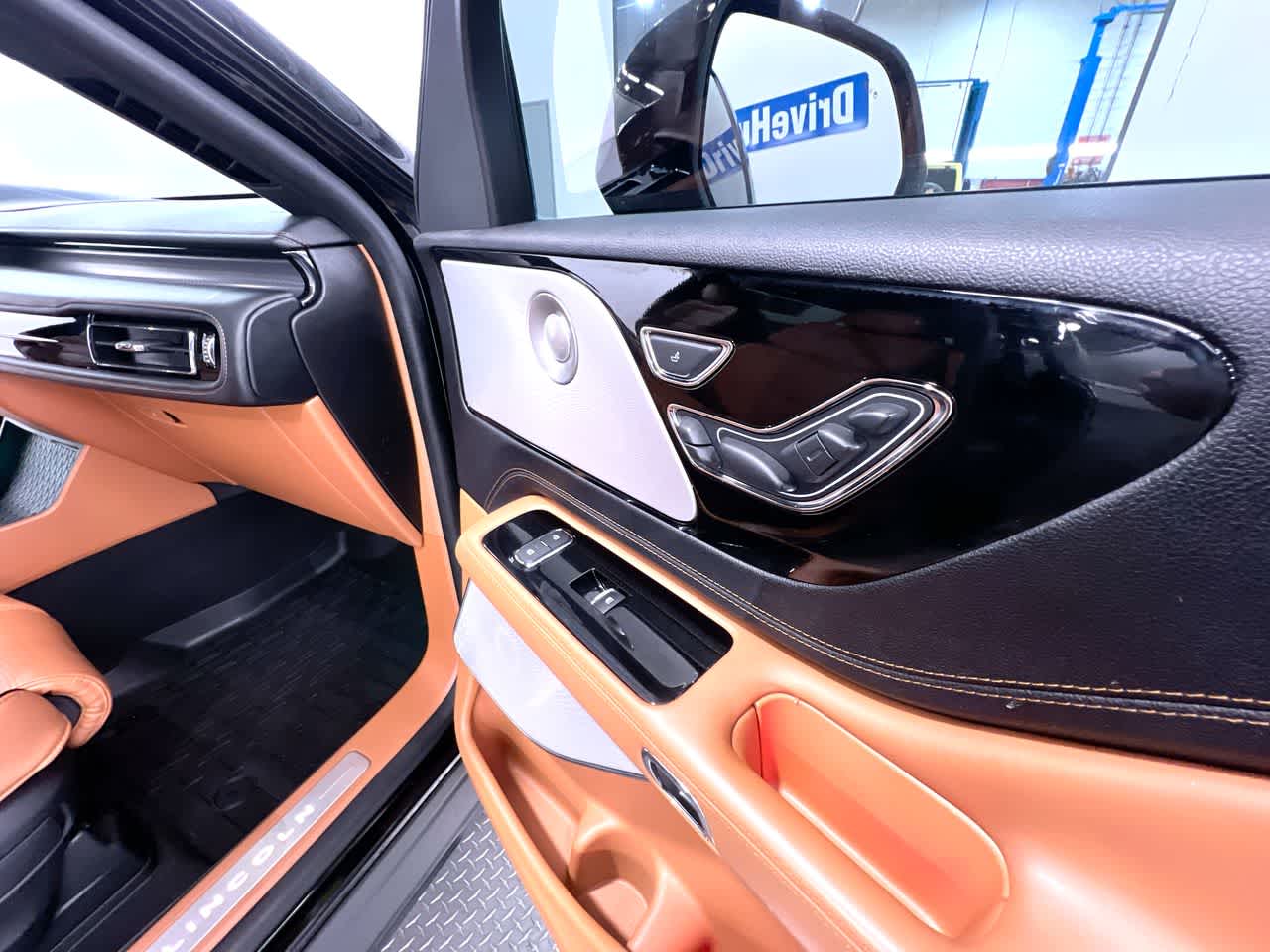 2023 Lincoln Aviator Black Label