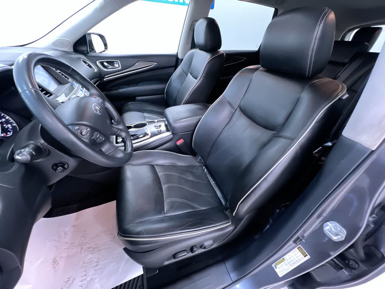 2017 INFINITI QX60 awd