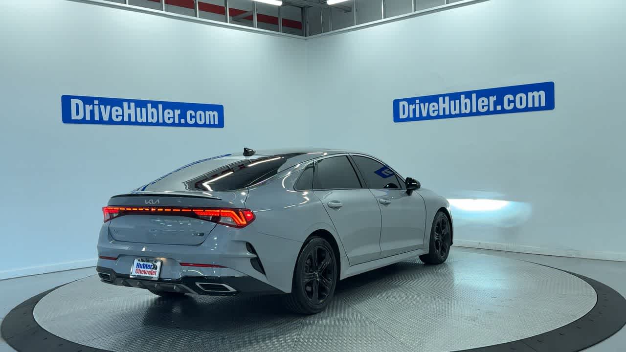 2022 Kia K5 GT-Line