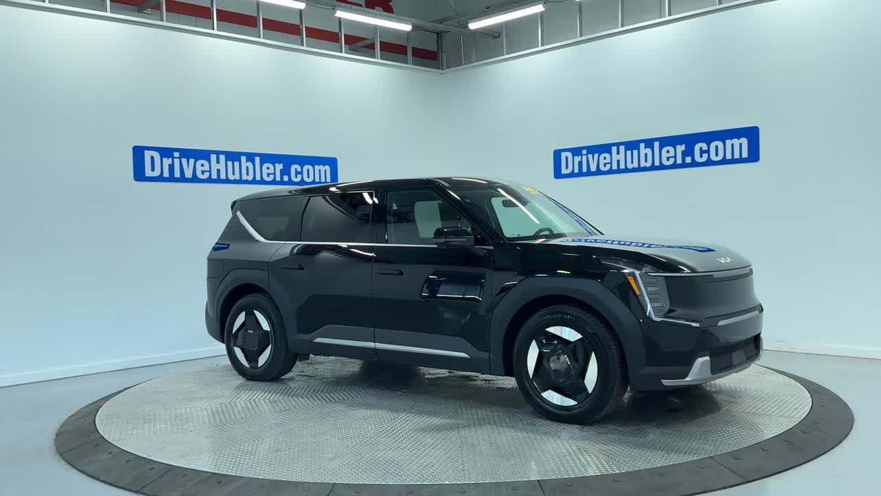 2026 Kia EV9 Light Long Range