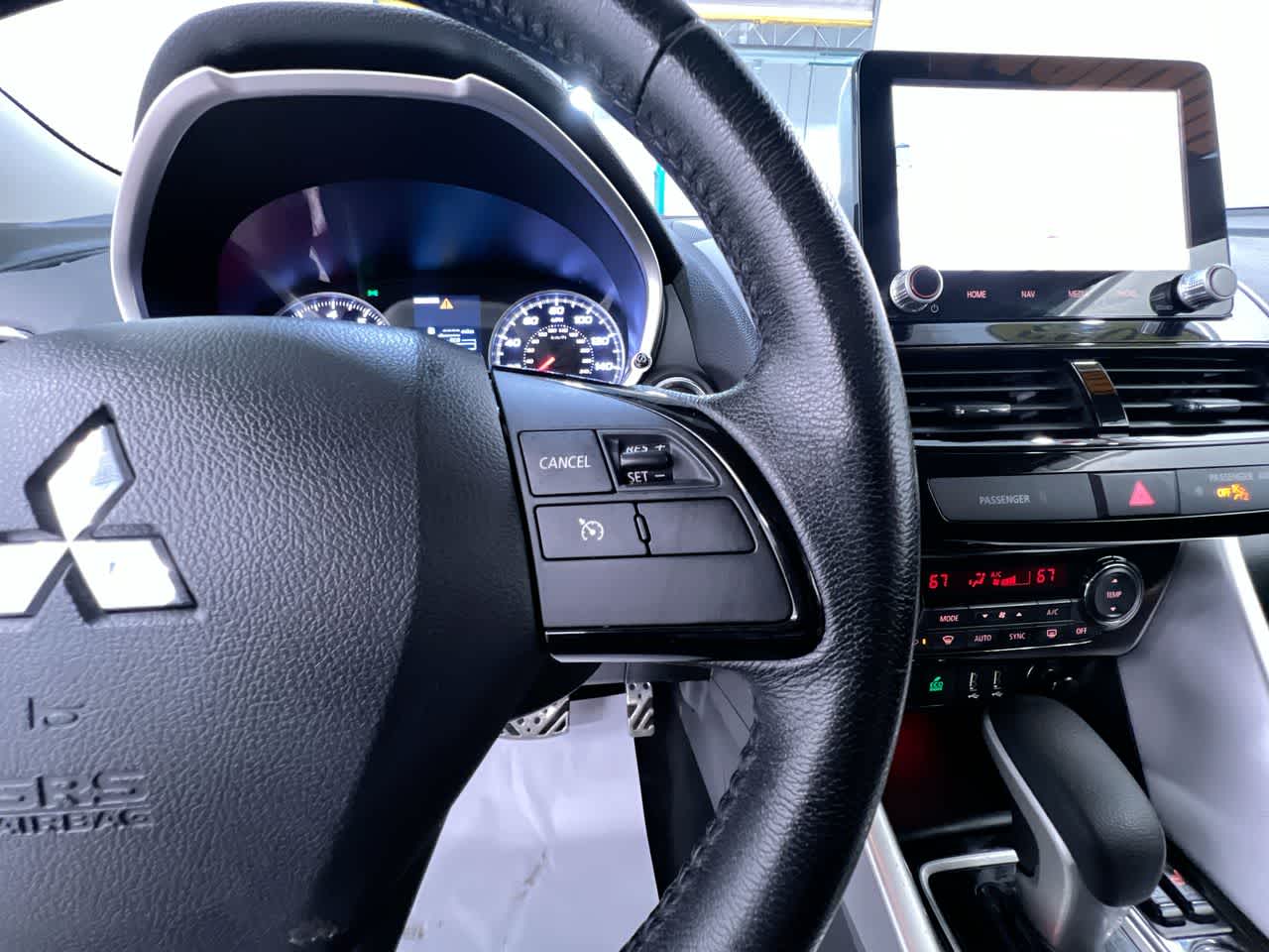 2023 Mitsubishi Eclipse Cross SE