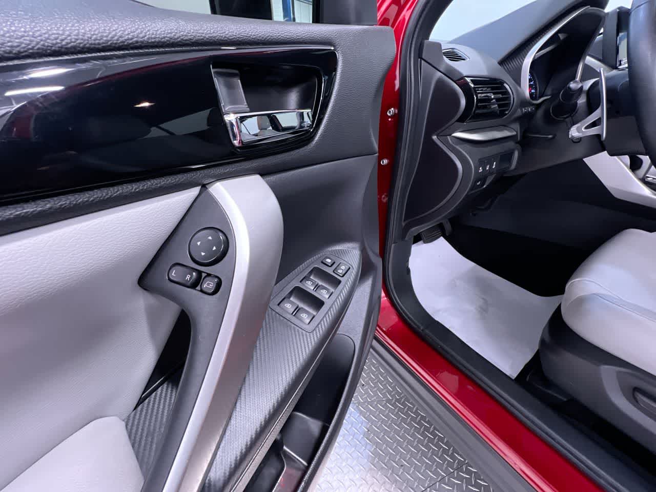2024 Mitsubishi Eclipse Cross SE