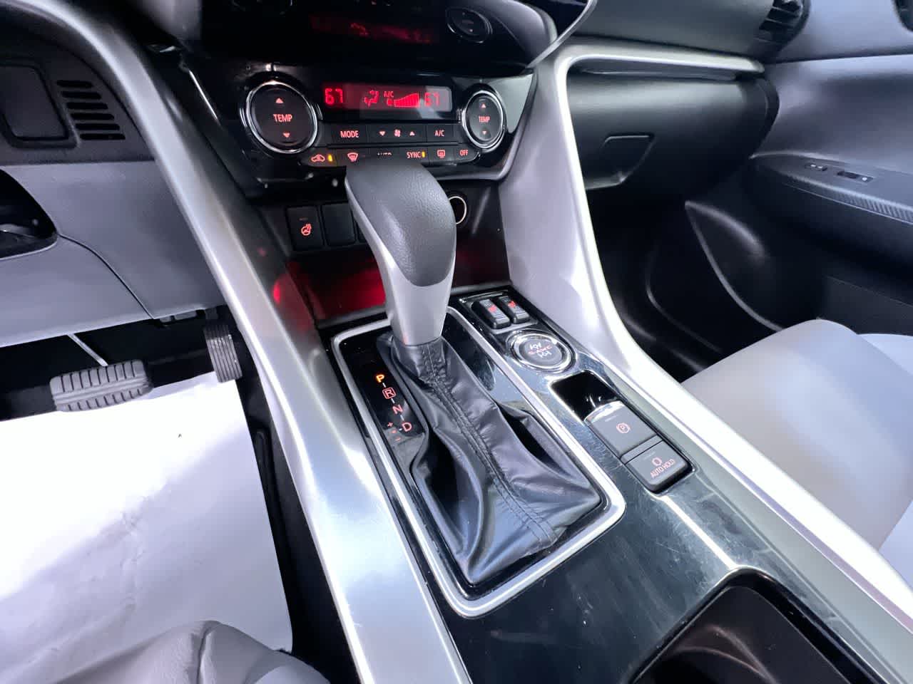 2024 Mitsubishi Eclipse Cross SE
