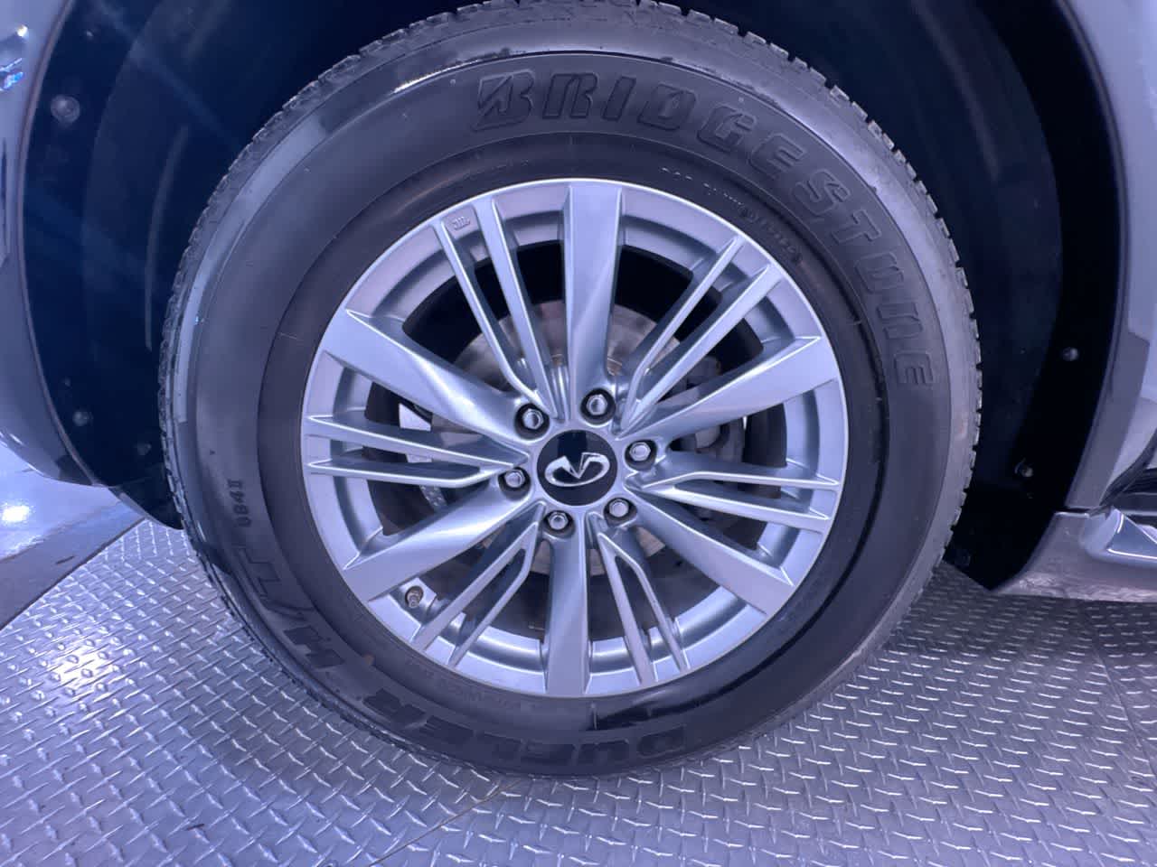 2019 INFINITI QX80 LUXE