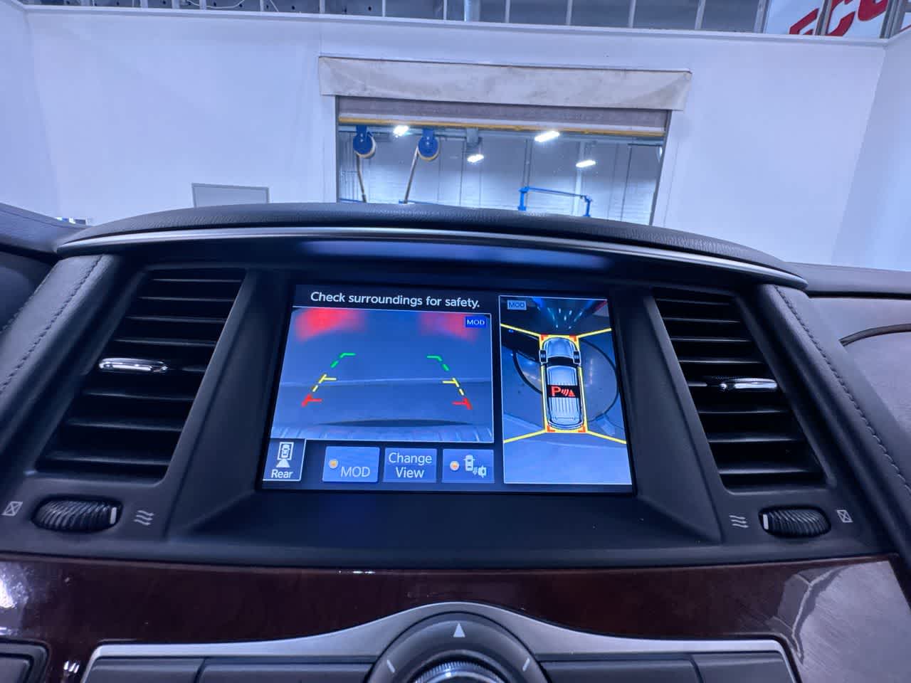 2019 INFINITI QX80 LUXE