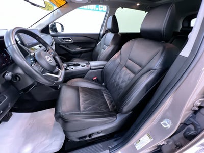 2024 Nissan Rogue Platinum