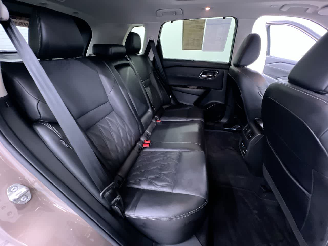2024 Nissan Rogue Platinum