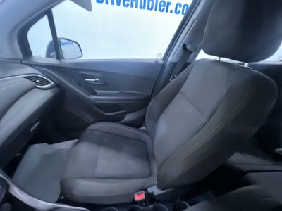 2022 Chevrolet Trax LS