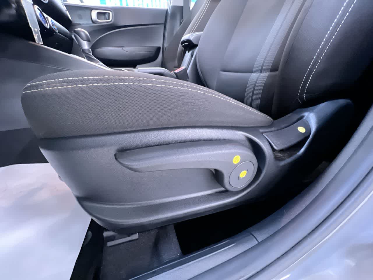 2022 Hyundai Venue SEL