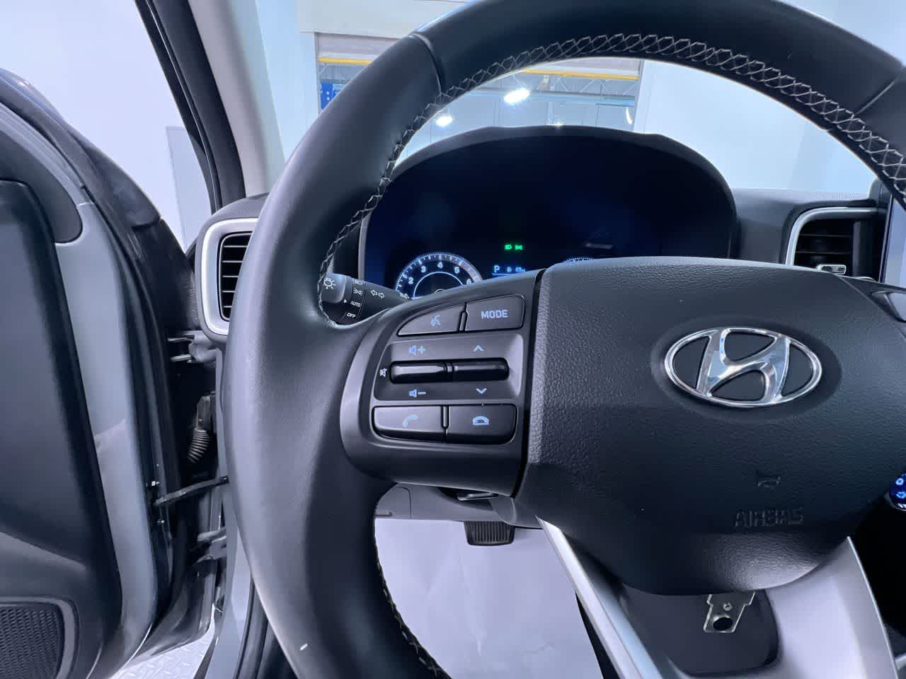 2022 Hyundai Venue SEL