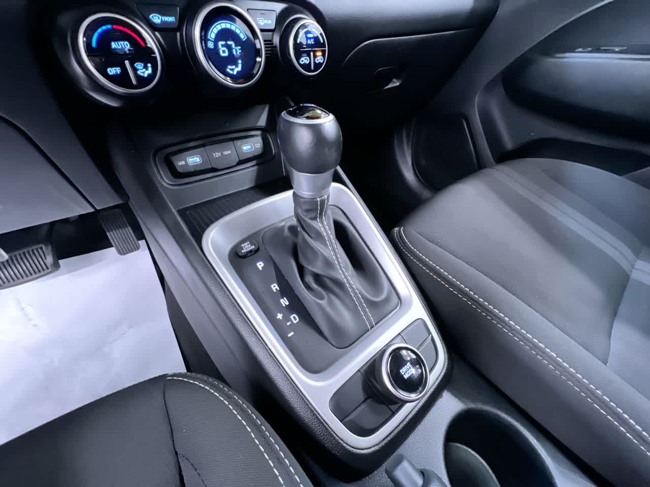 2022 Hyundai Venue SEL