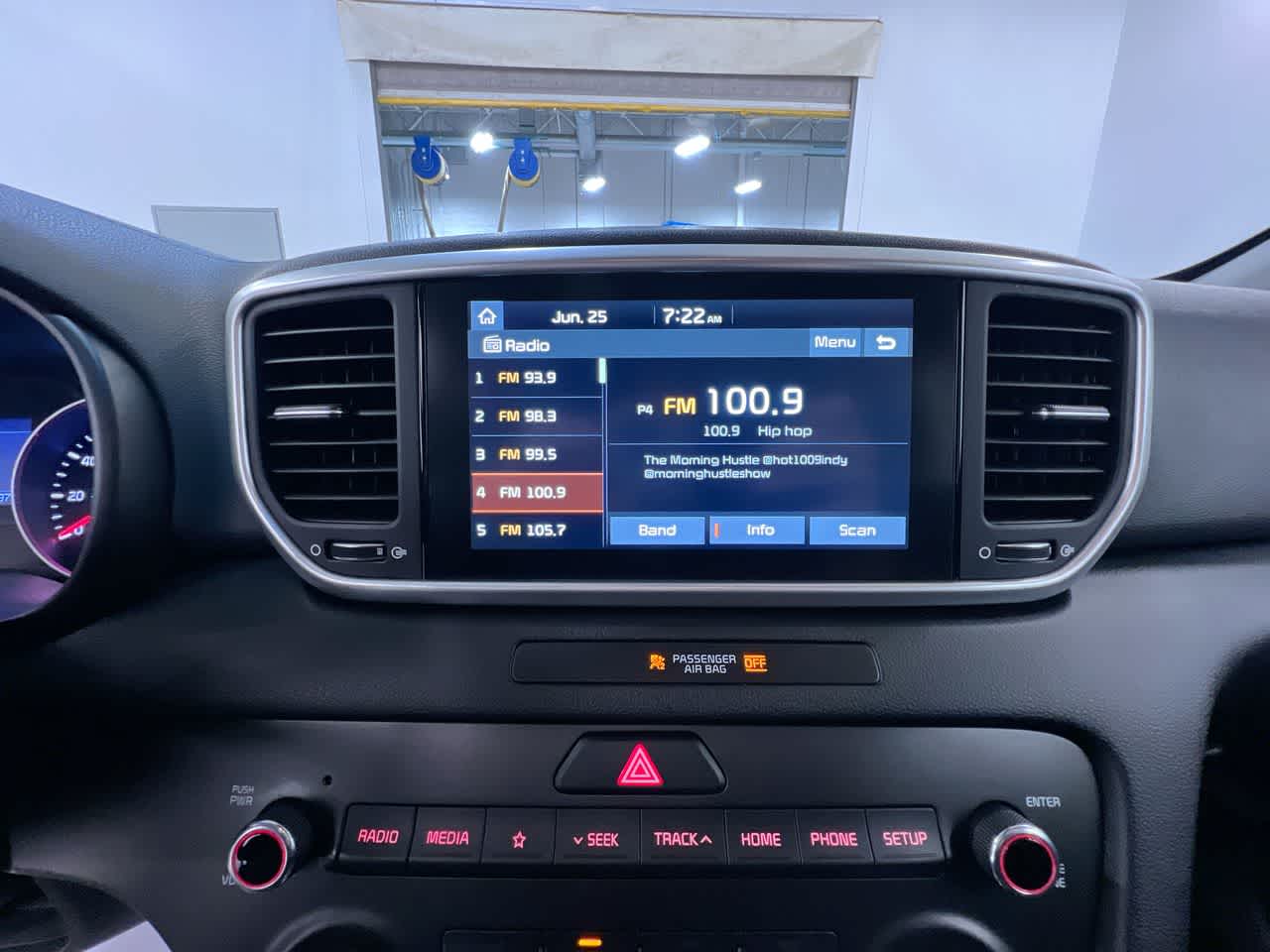 2022 Kia Sportage LX