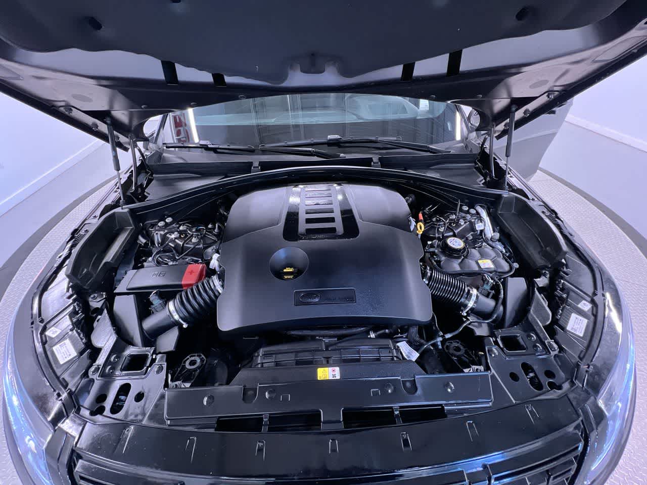 2026 Land Rover Range Rover Velar Autobiography