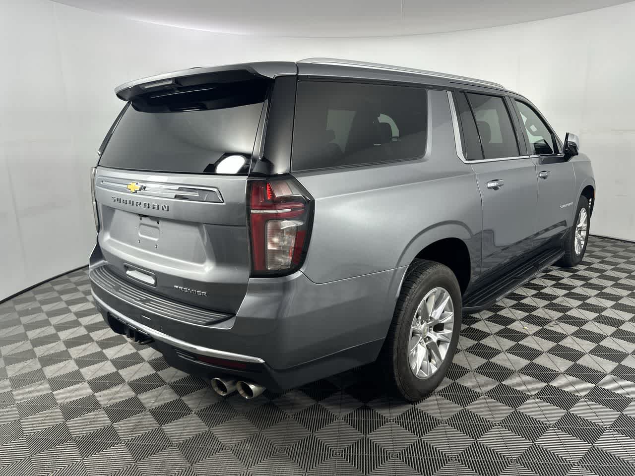 2022 Chevrolet Suburban Premier