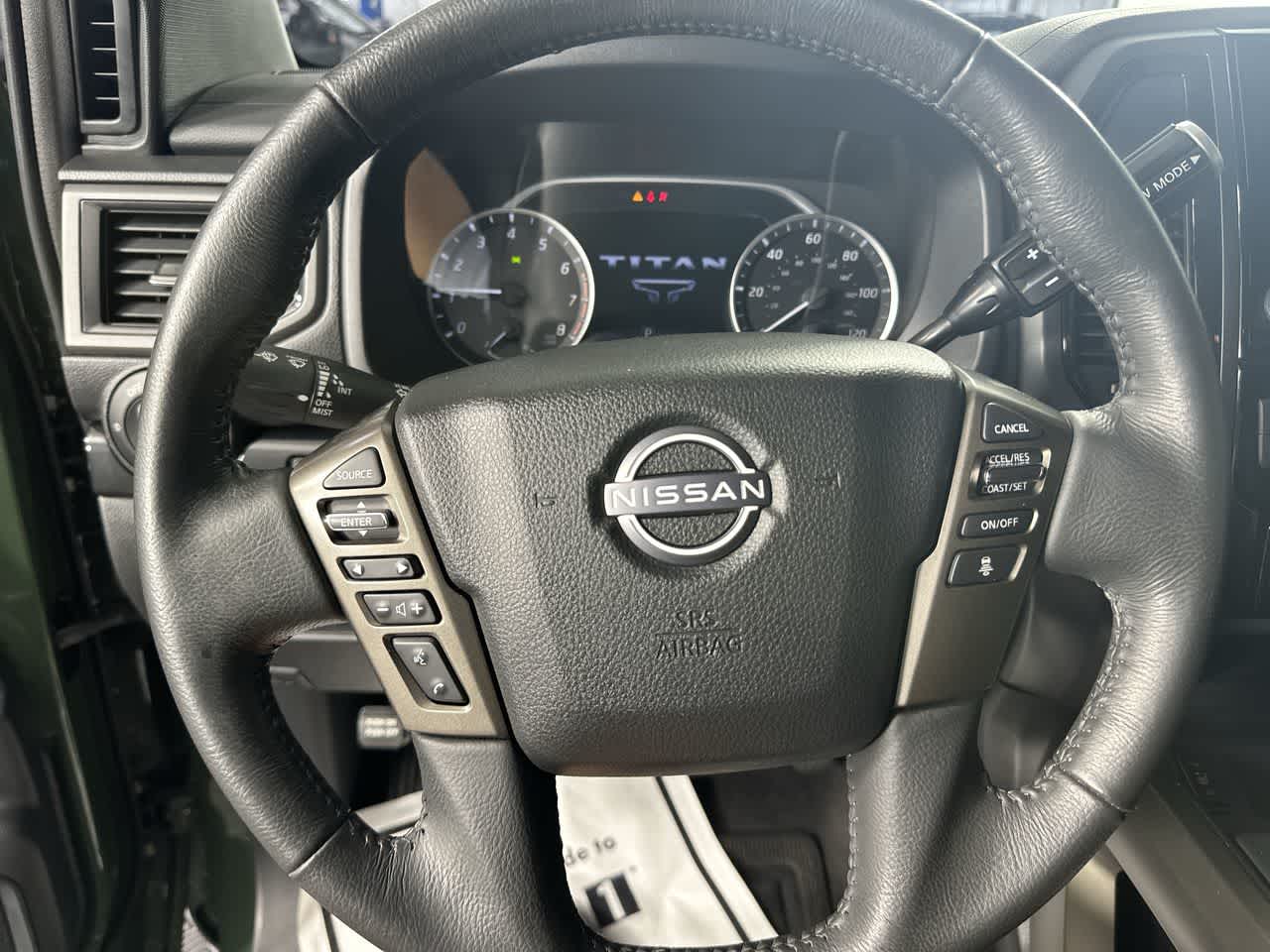 2024 Nissan Titan SV
