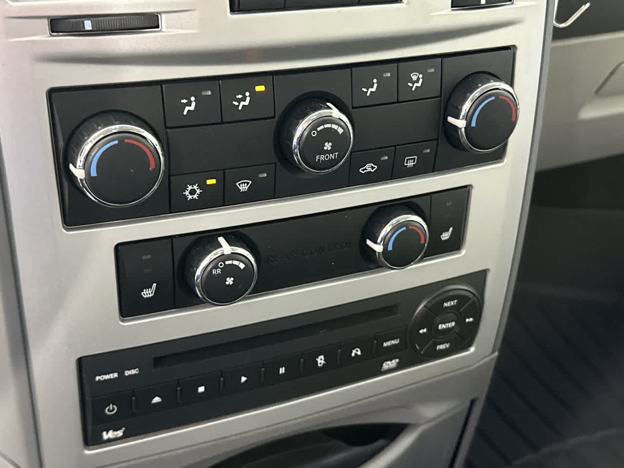 2010 Chrysler Town & Country Touring
