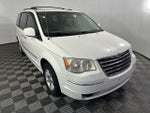 2010 Chrysler Town & Country Touring