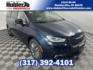 2024 Chrysler Pacifica Hybrid Select