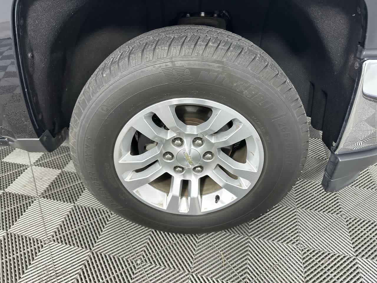 2019 Chevrolet Silverado LD LT
