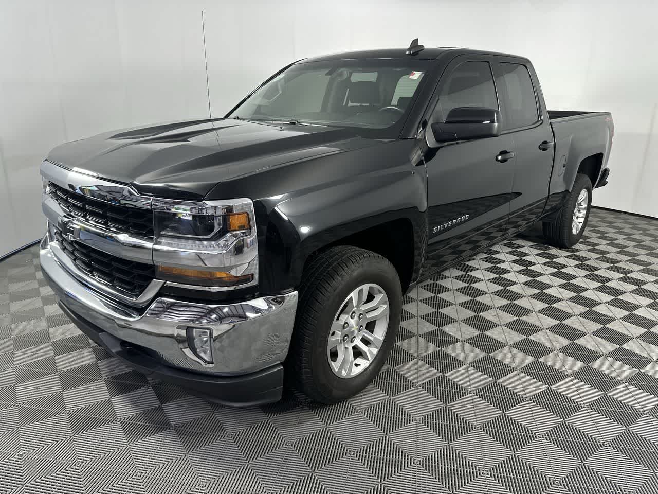 2019 Chevrolet Silverado LD LT