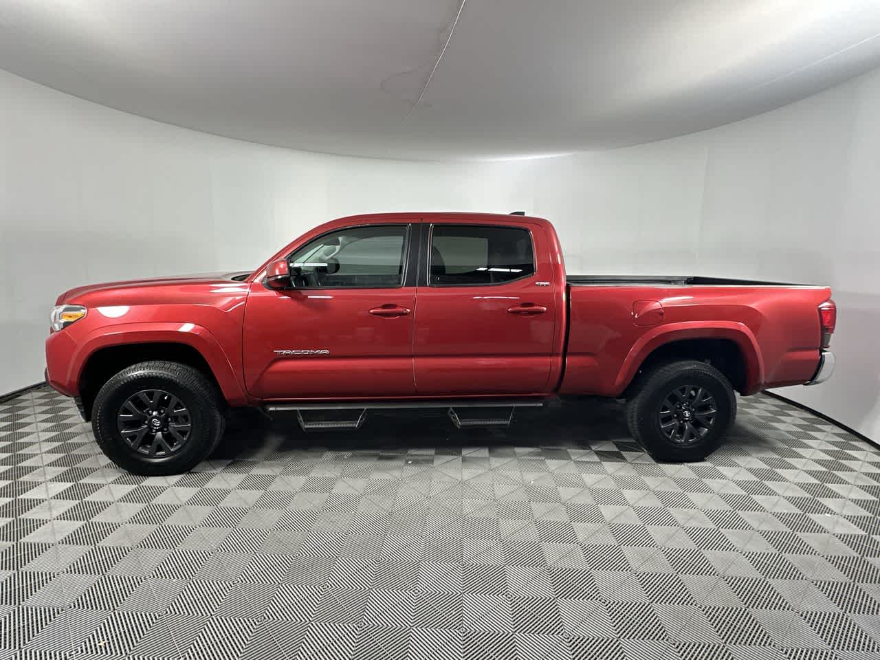 2023 Toyota Tacoma 2WD SR5