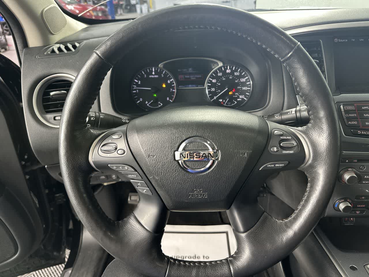 2020 Nissan Pathfinder SL