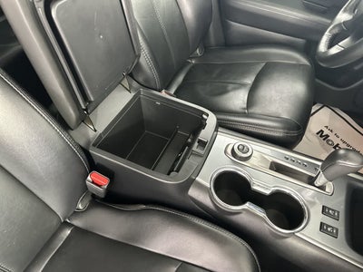 2020 Nissan Pathfinder SL