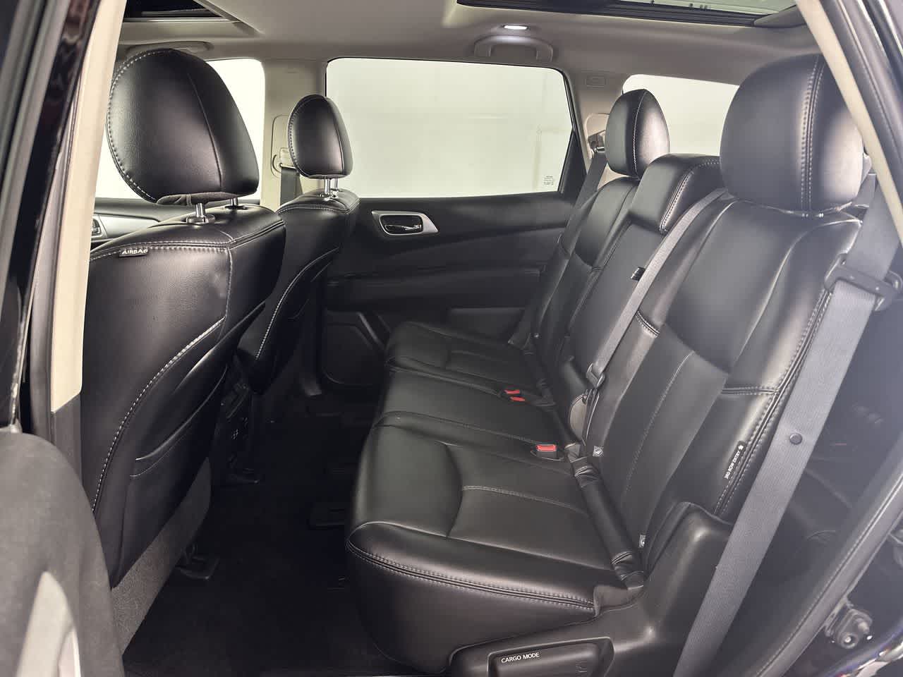 2020 Nissan Pathfinder SL