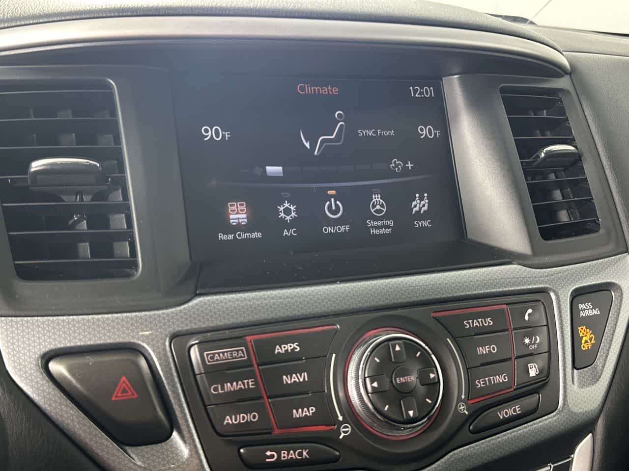 2020 Nissan Pathfinder SL