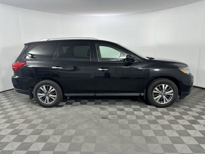 2020 Nissan Pathfinder SL