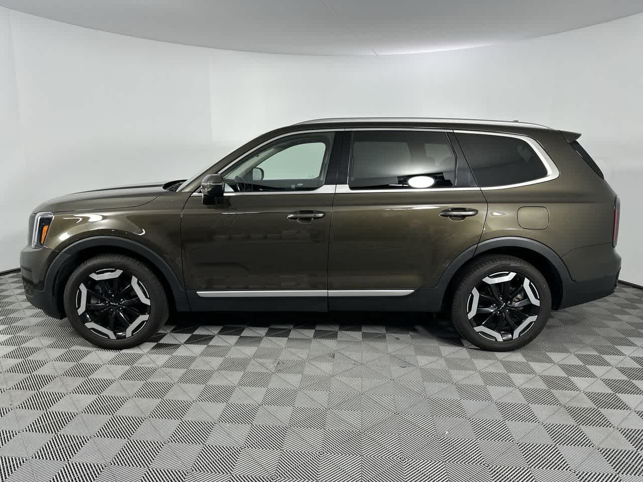 2023 Kia Telluride EX