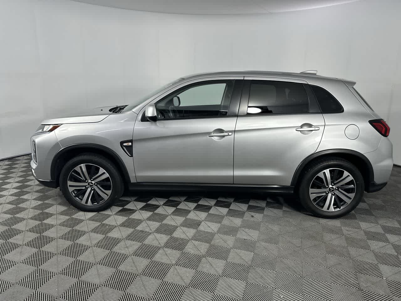 2022 Mitsubishi Outlander Sport ES