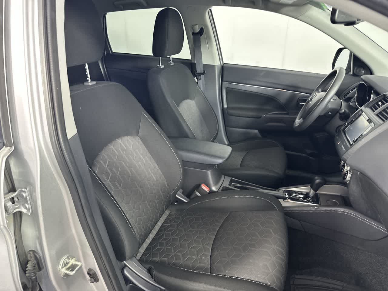 2022 Mitsubishi Outlander Sport ES