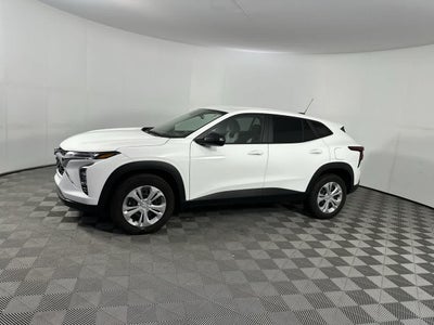 2025 Chevrolet Trax LS