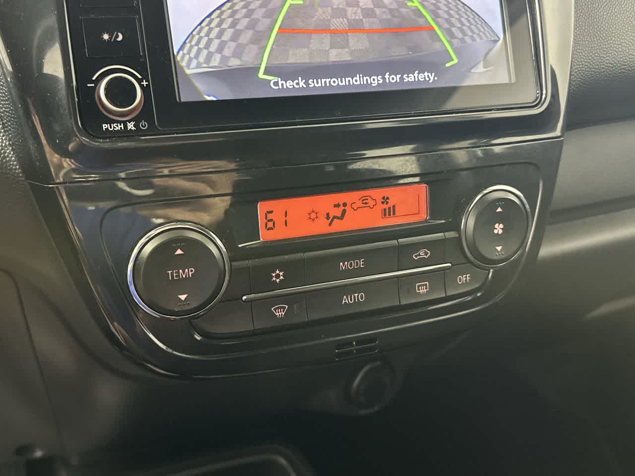 2024 Mitsubishi Mirage ES