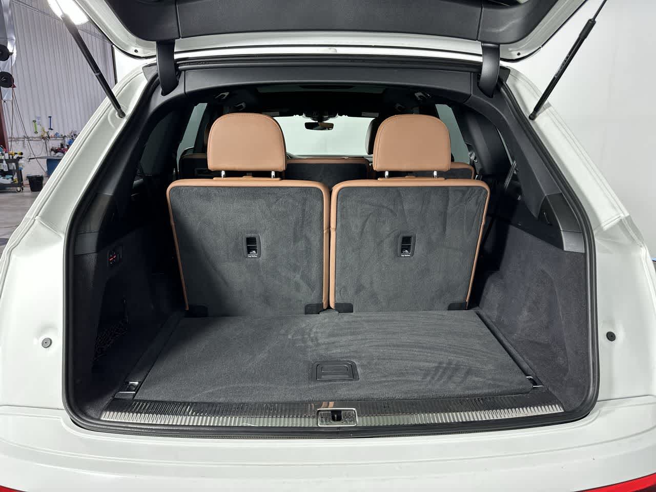 2025 Audi Q7 Premium Plus