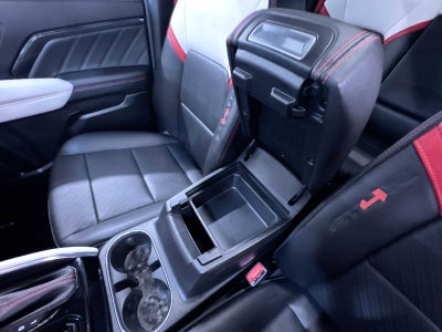 2023 GMC Canyon 4WD AT4X