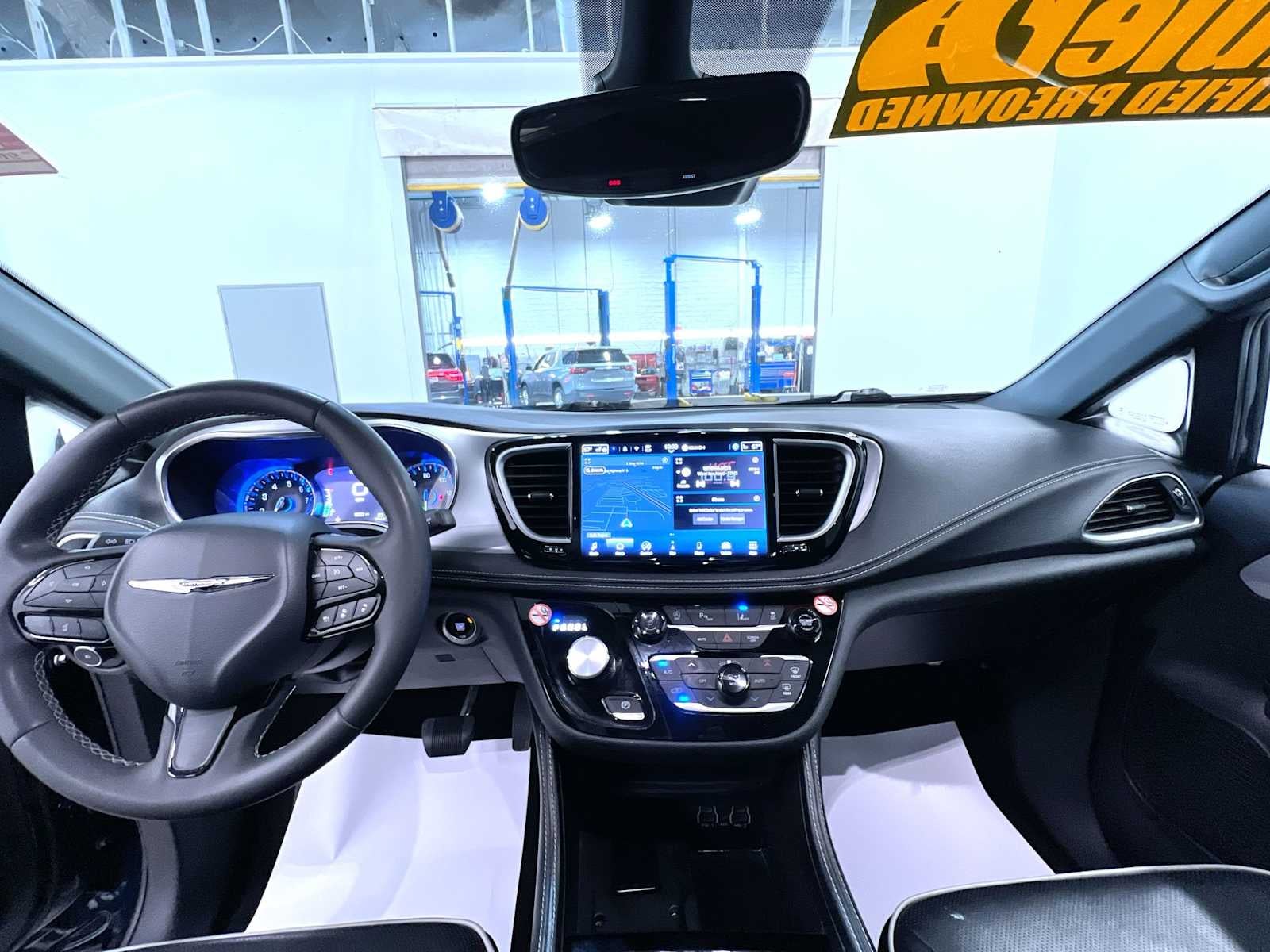 2025 Chrysler Pacifica Limited