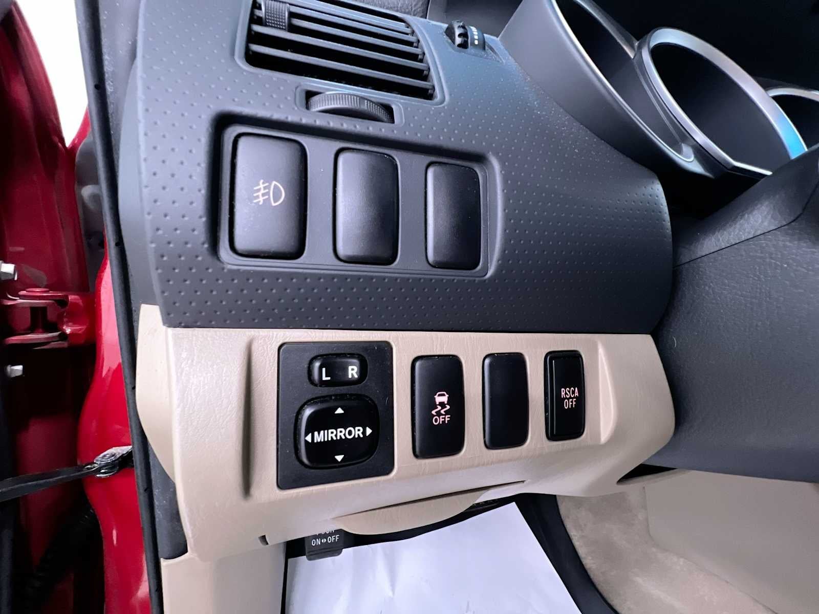 2011 Toyota Tacoma 4WD Double V6 AT (Natl)