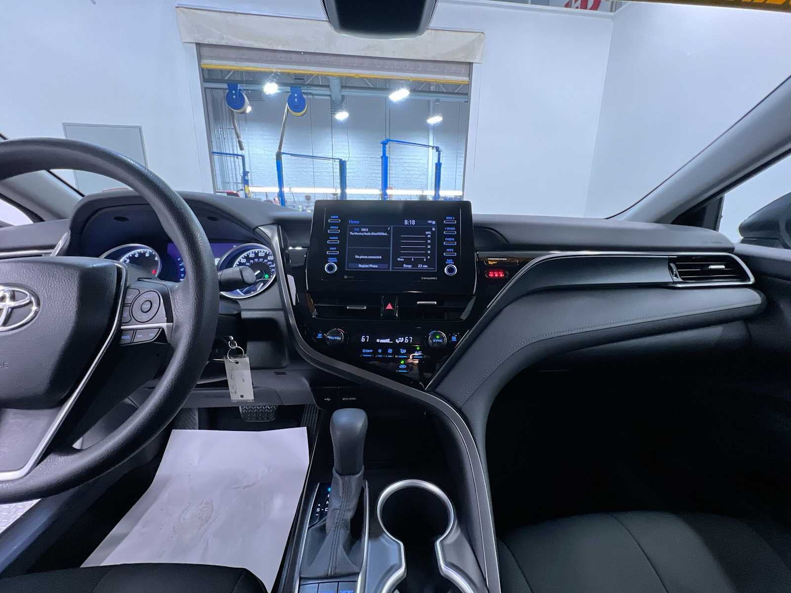 2022 Toyota Camry LE