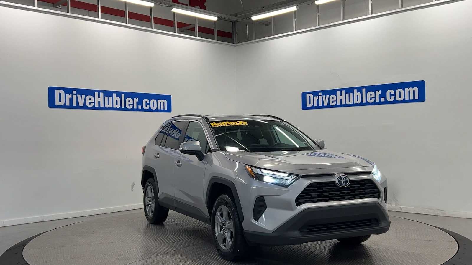 2022 Toyota RAV4 Hybrid XLE