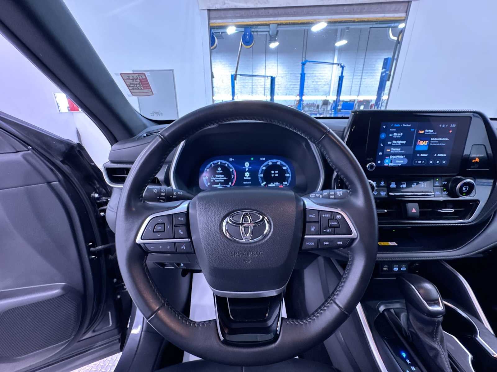 2025 Toyota Highlander XSE