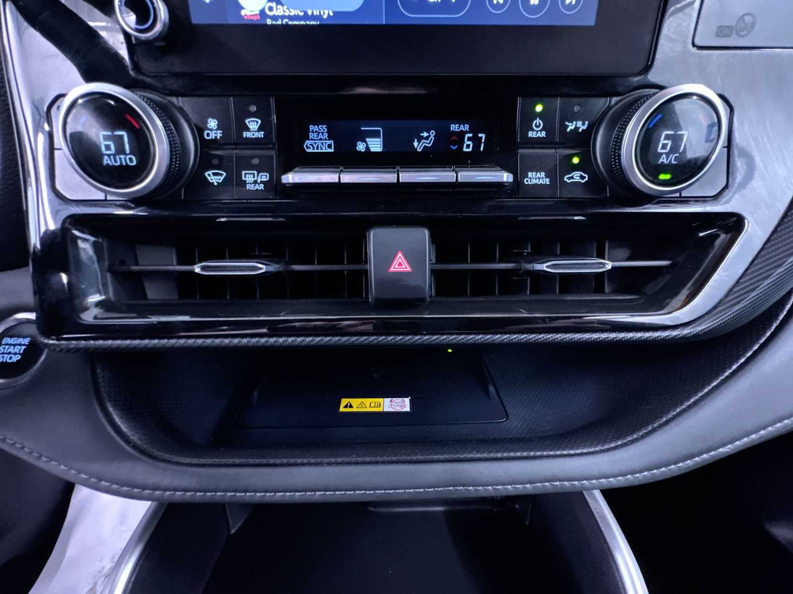 2025 Toyota Highlander XSE