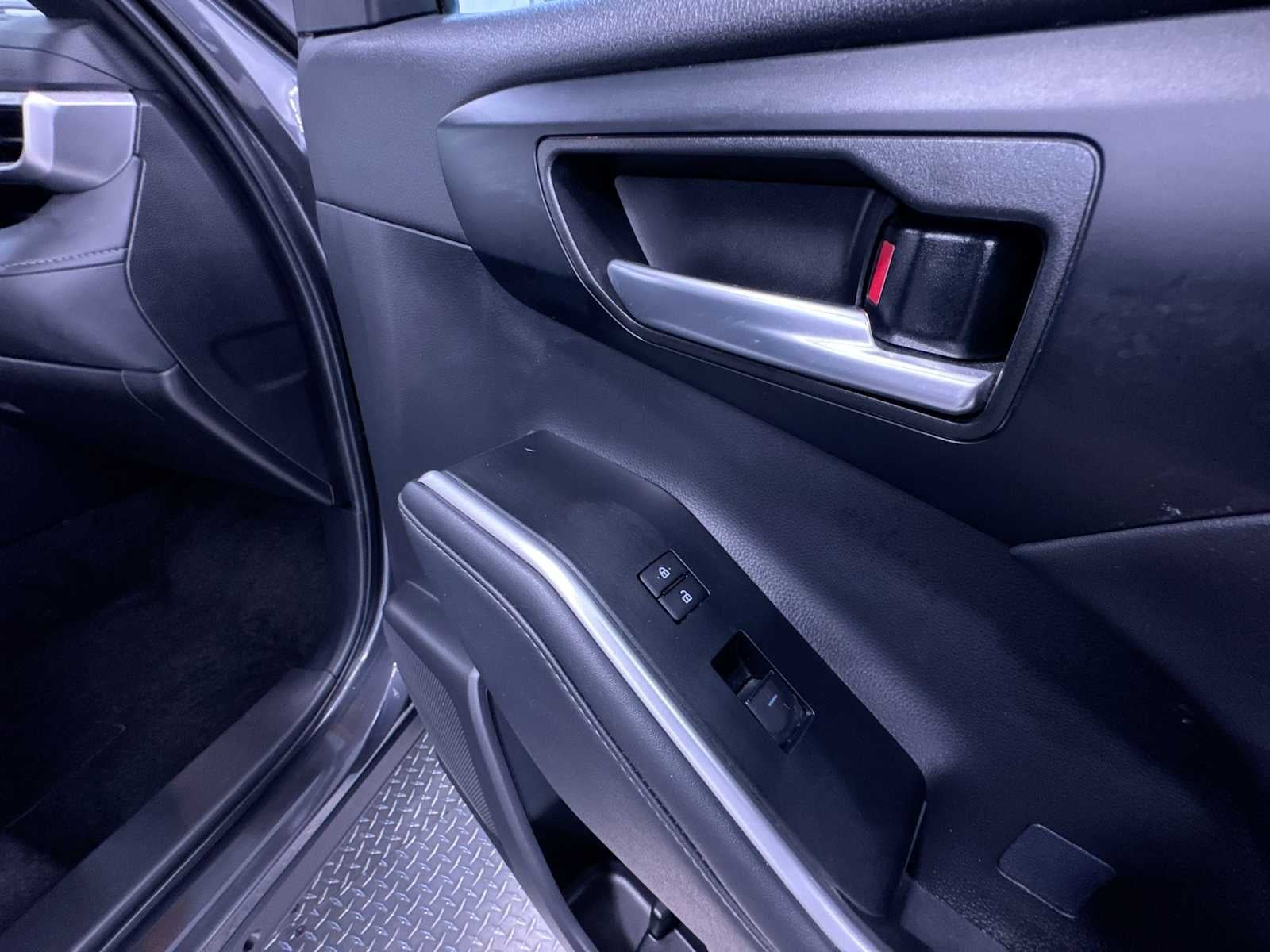 2025 Toyota Highlander XSE