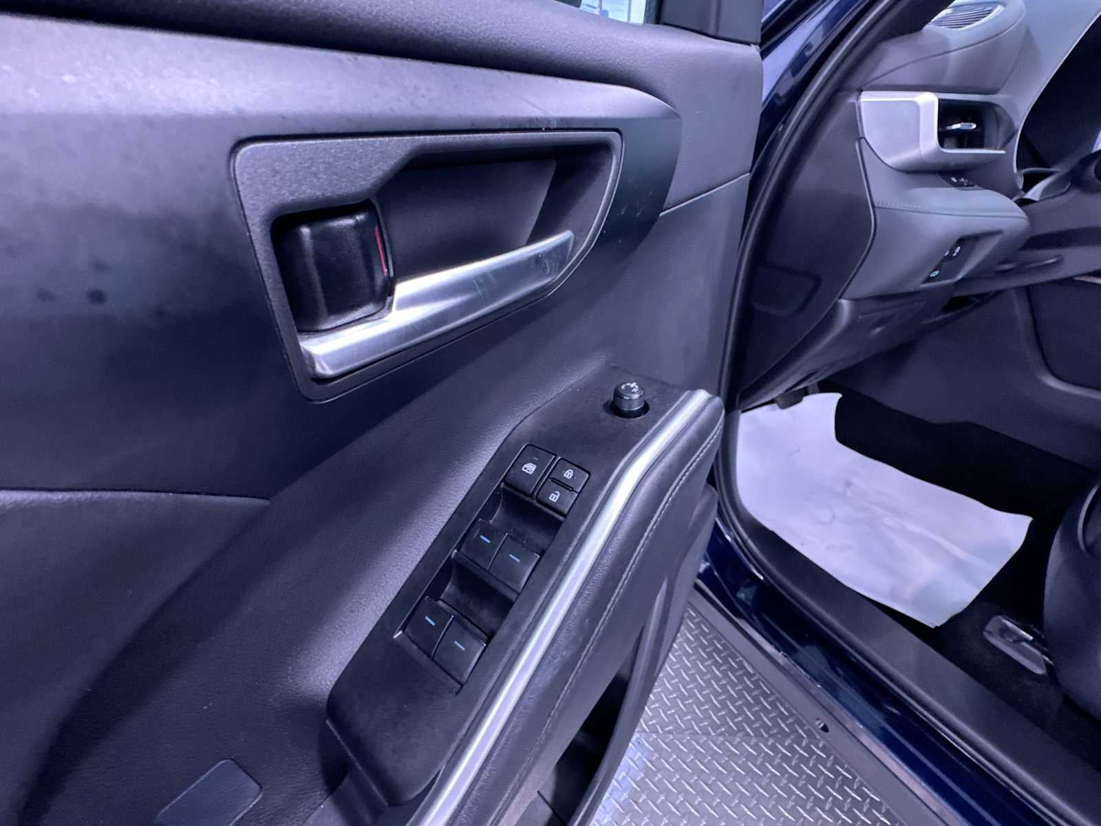 2025 Toyota Highlander XSE