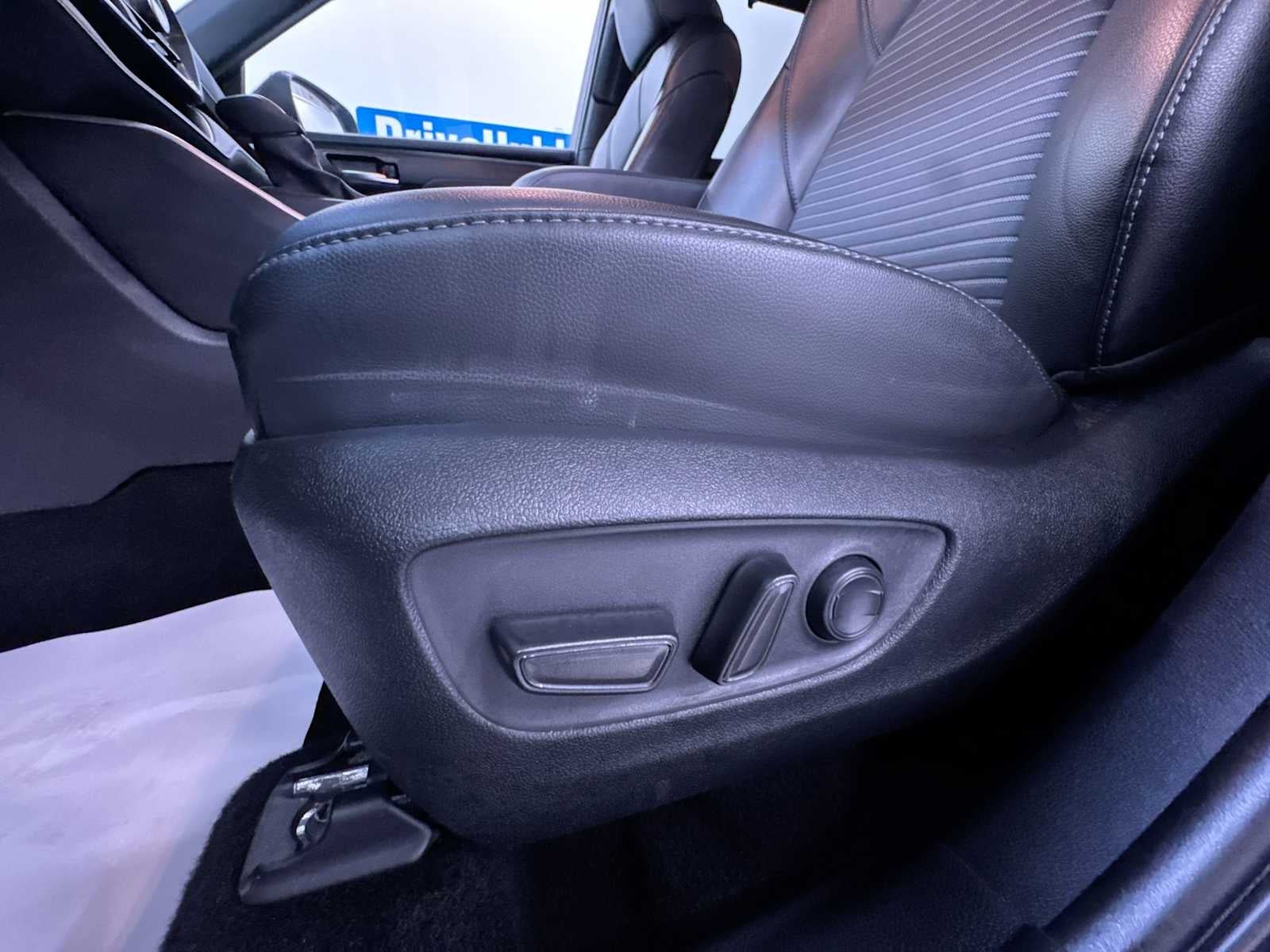 2025 Toyota Highlander XSE