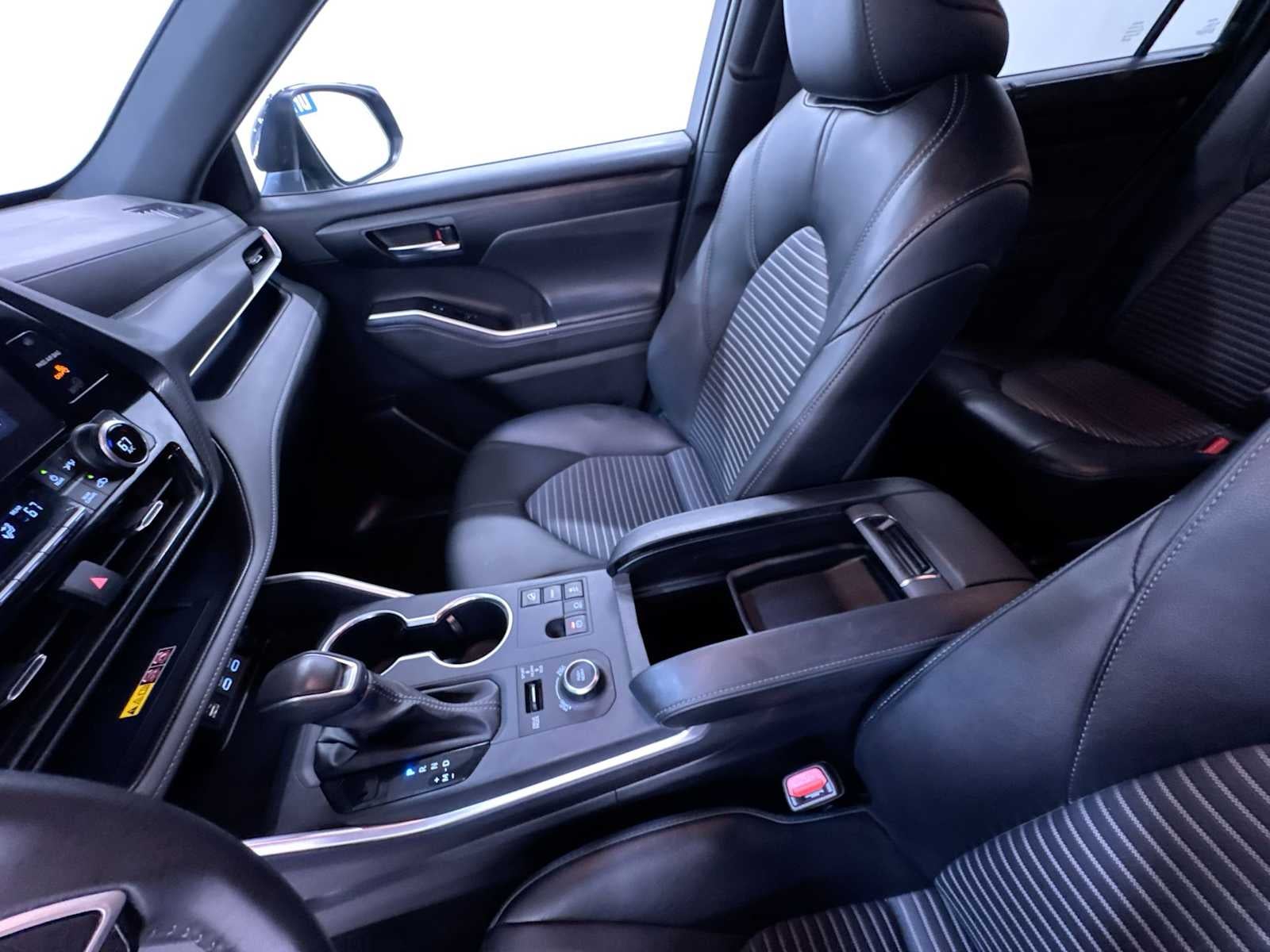 2025 Toyota Highlander XSE