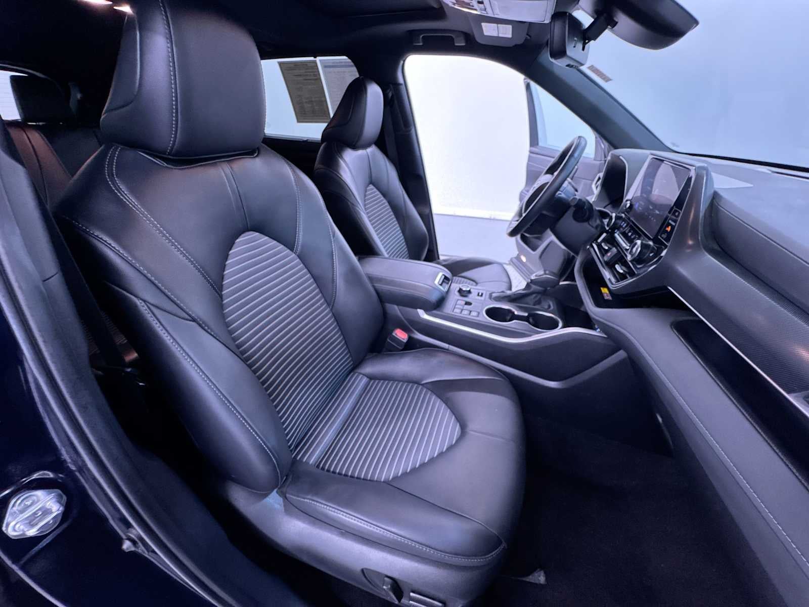 2025 Toyota Highlander XSE