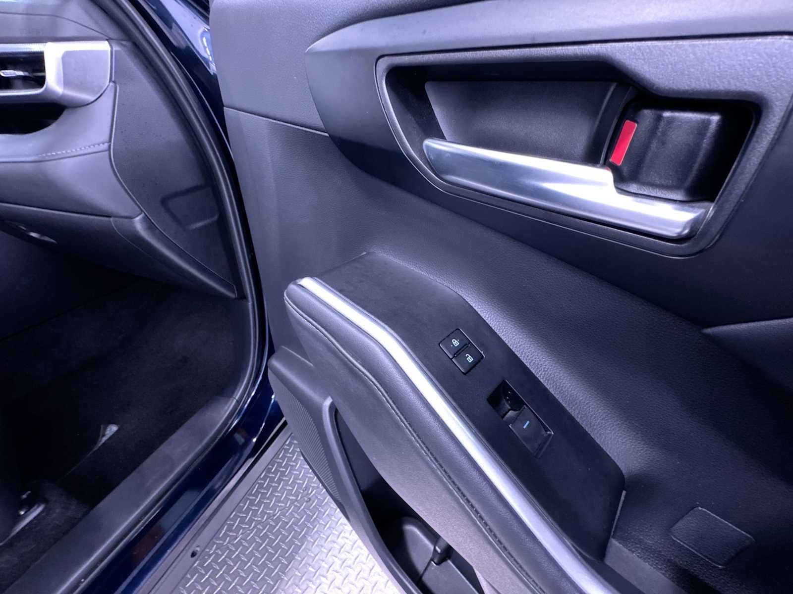 2025 Toyota Highlander XSE
