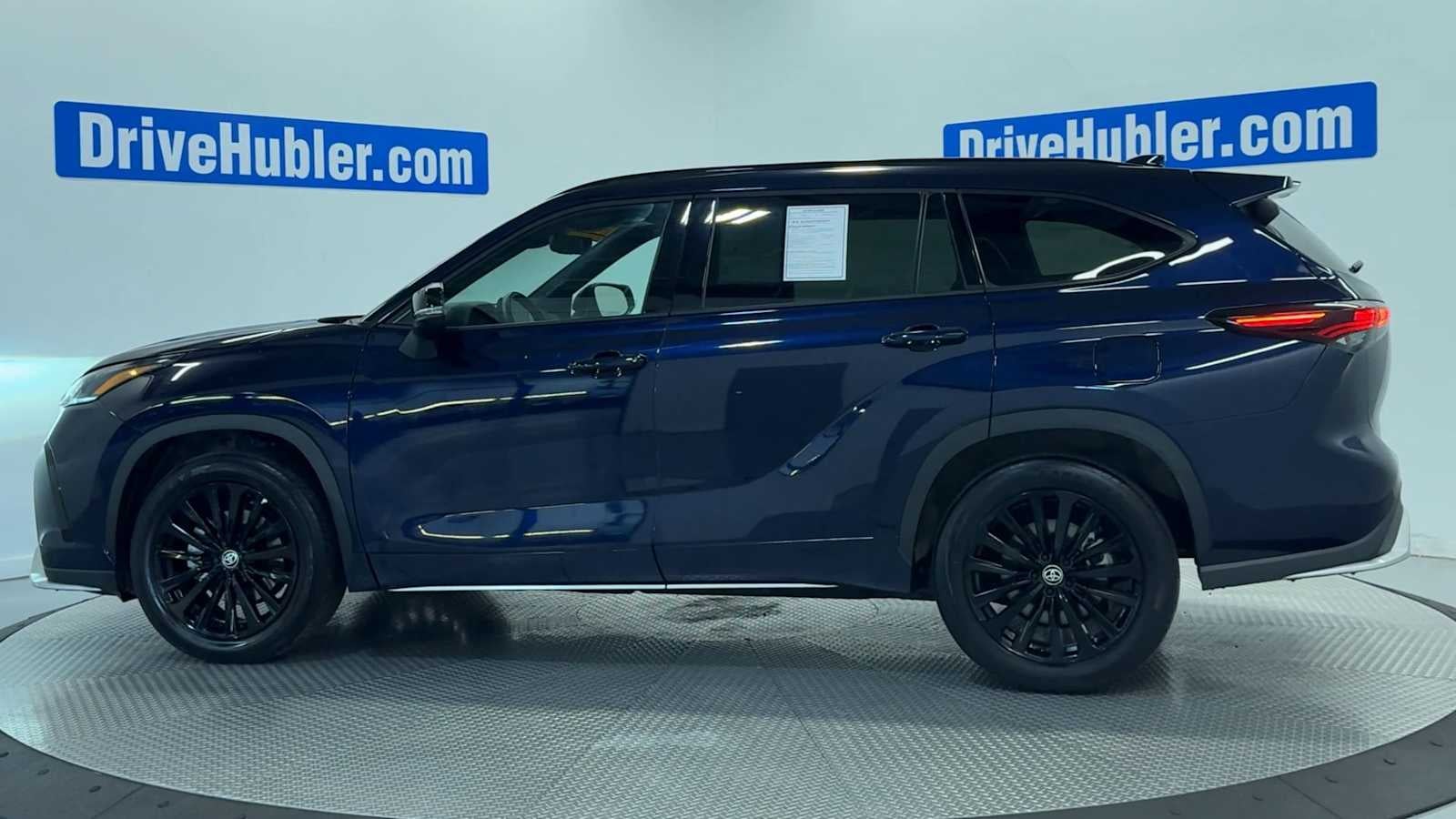 2025 Toyota Highlander XSE